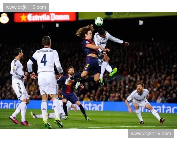 皇马巴萨争霸再度升级 谁将成为西班牙足球新王者